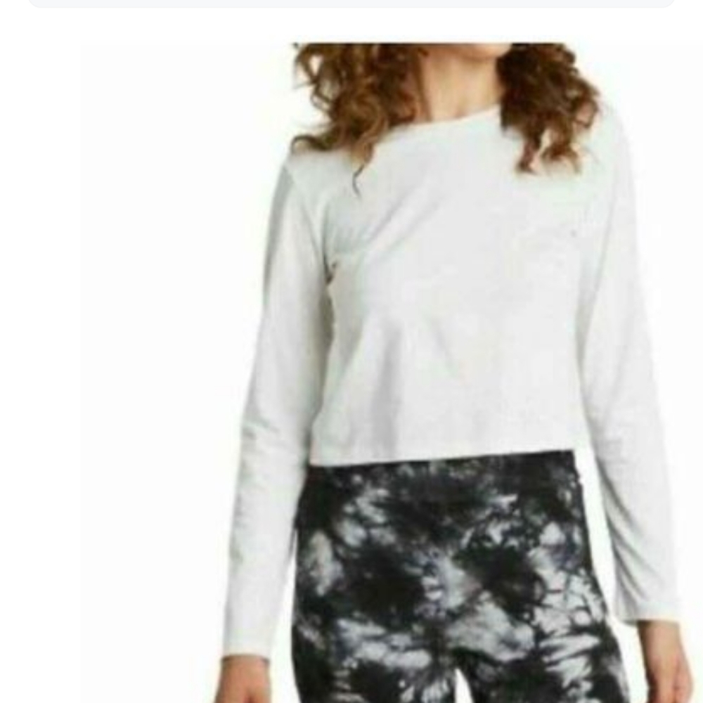 Women's White Top
